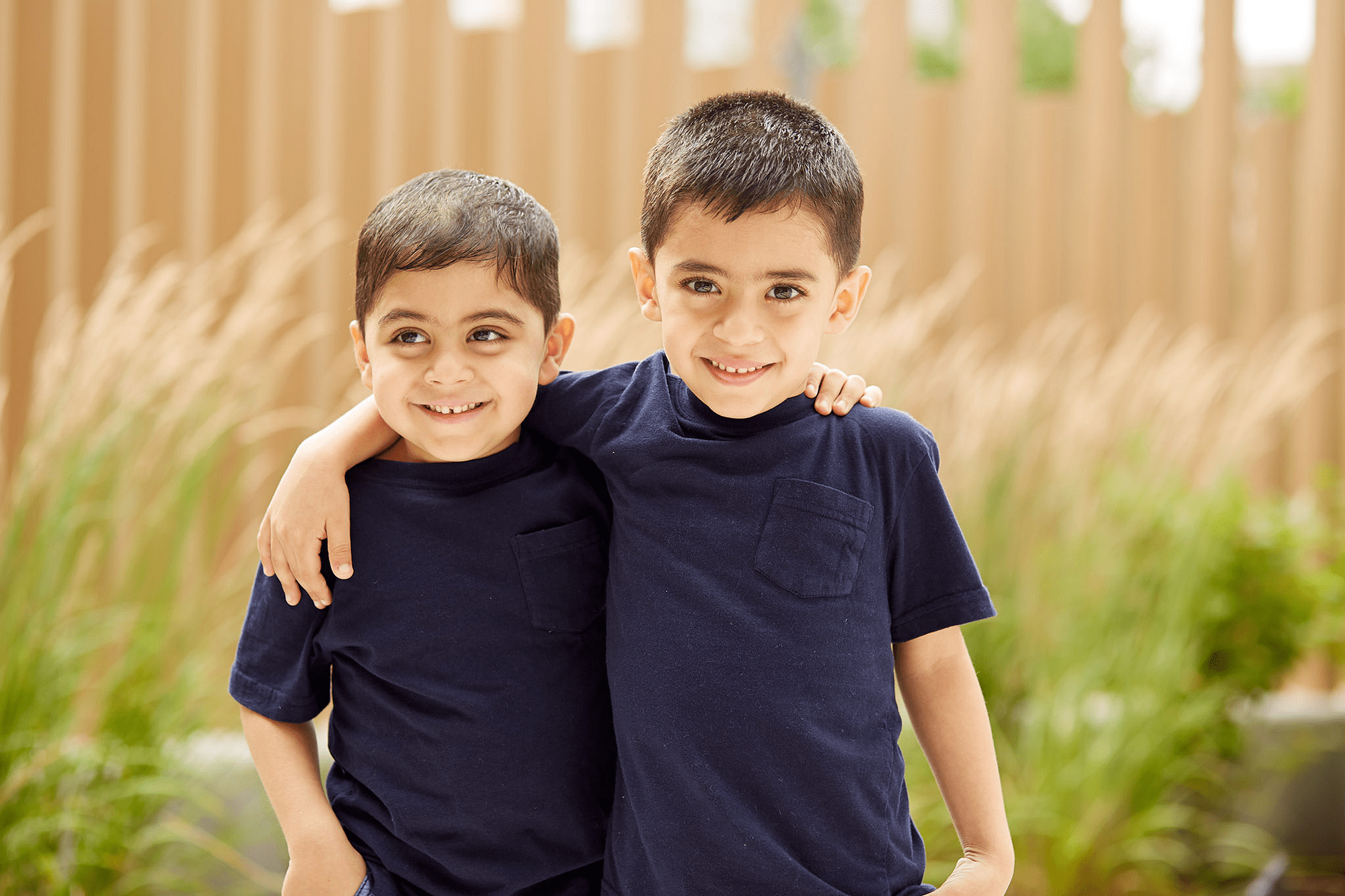 Photo of twin brothers Abdulrahman Alhammadi (left) and Abdulaziz (right).
