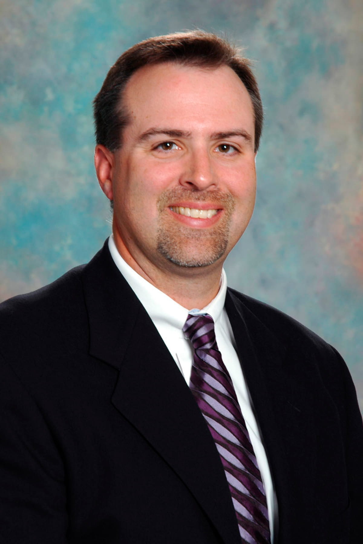 Photo of {Robert L. Murray, MD}