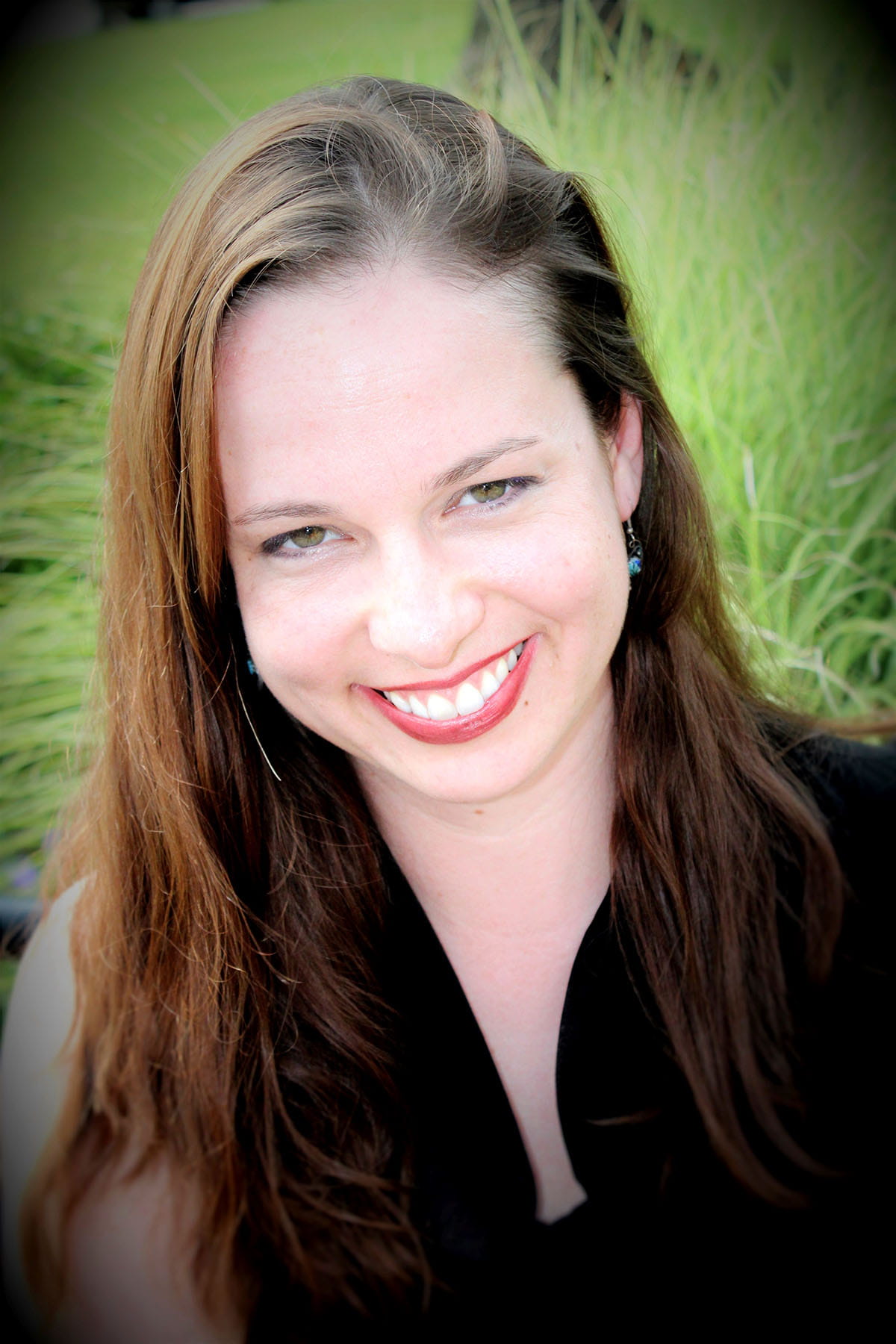 A photo of Elizabeth Burnett.