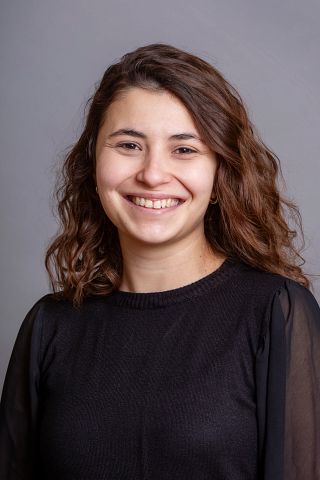A photo of Kubra Gokce-Tezel.