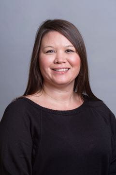 A photo of Nichole Halliburton.