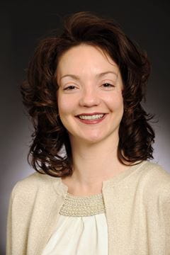 A photo of Carrie McIntyre.