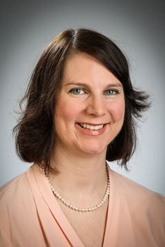A photo of Anna Peters.