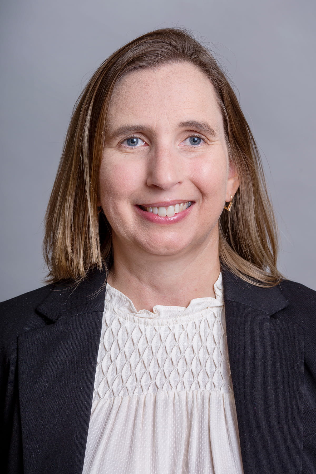 A photo of Cynthia Taggart.