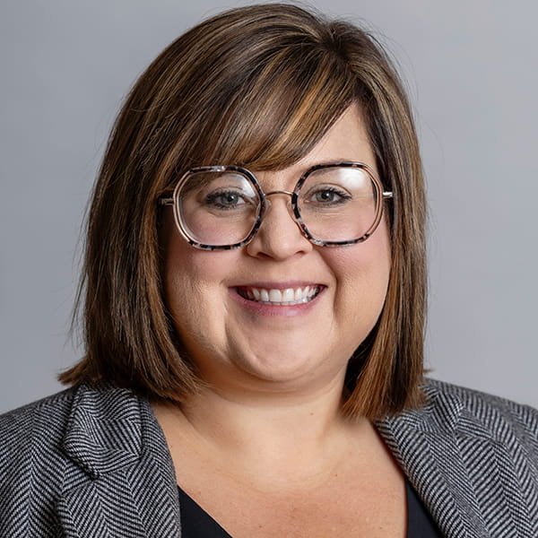 A photo of Melissa Young.