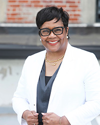 A photo of Ebony Washington.