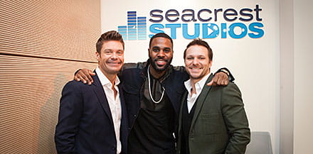 Ryan Seacrest, Jason Derulo and Drew Lachey.