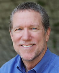 A photo of Doug Martin.