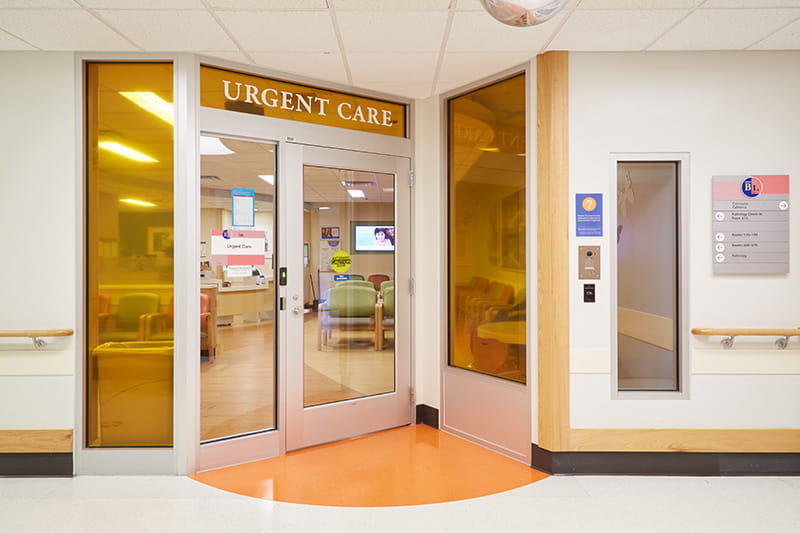 A photo of the entrance to an Urgent Care office.