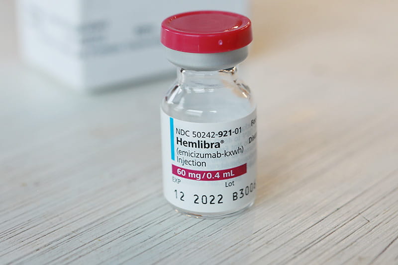 A photo of a medicine bottle.