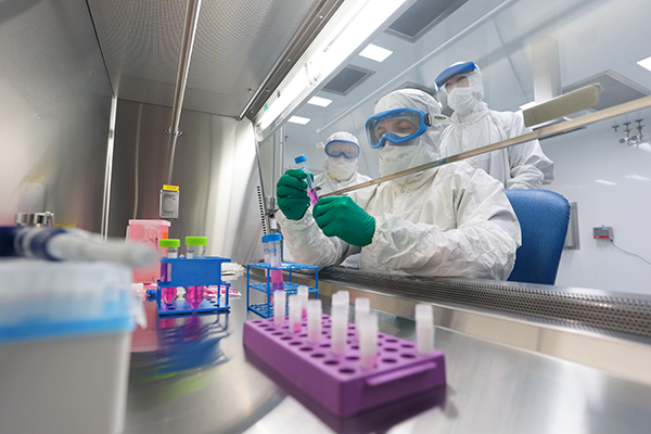 Researchers inside the Cincinnati Children’s Applied Gene and Cell Therapy Center.