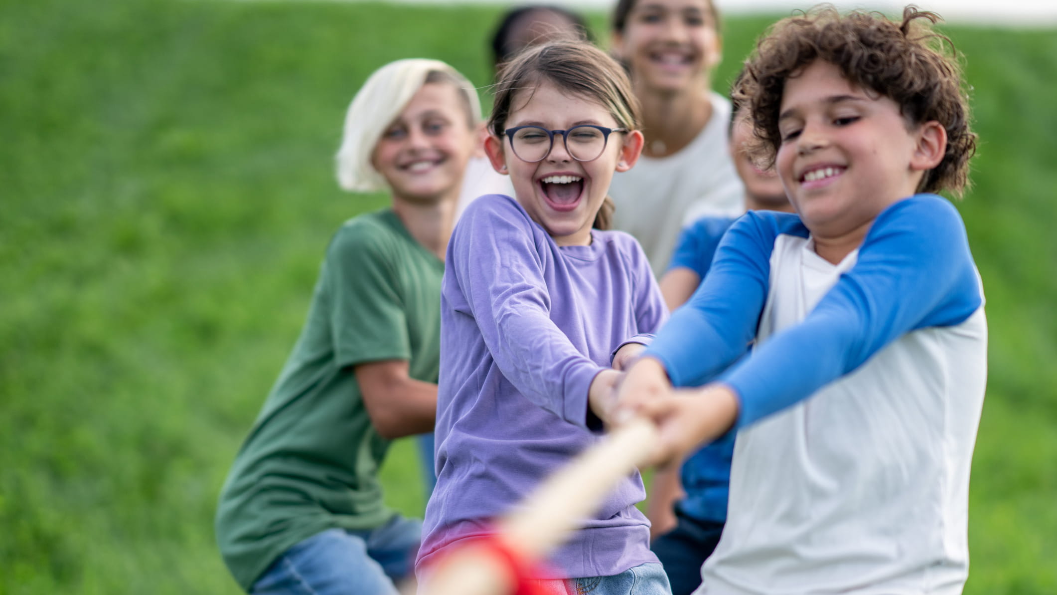 kids tug of war