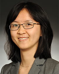 meet the team-article1-200-Hong Ji headshot