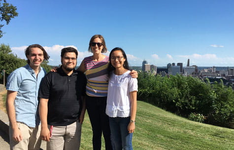 Miraldi lab team at Bellevue Park.