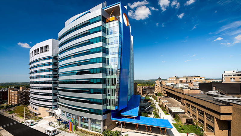An exterior photo of Location T at Cincinnati Children's.