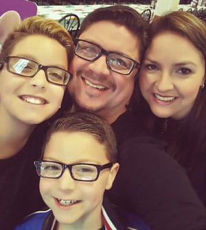 Zahid and family together.