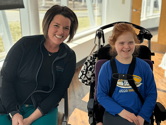 Caroline with her living kidney donor, Morgan.