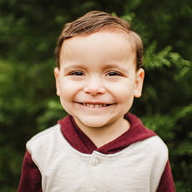 Peyton shows off his smile.