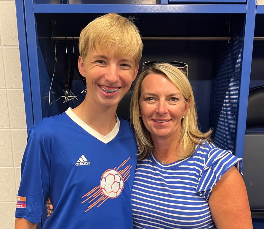 isaac and mom crystal