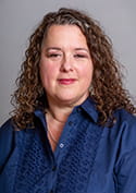 Contact Kim Hunt.