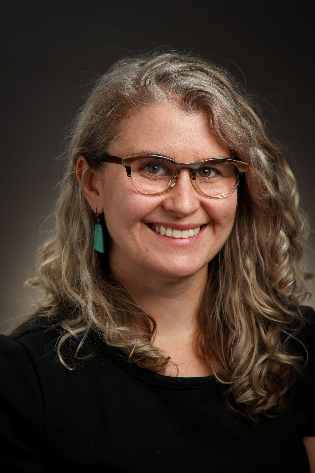 Photo of Molly McHenry, FNP, AAHIV
